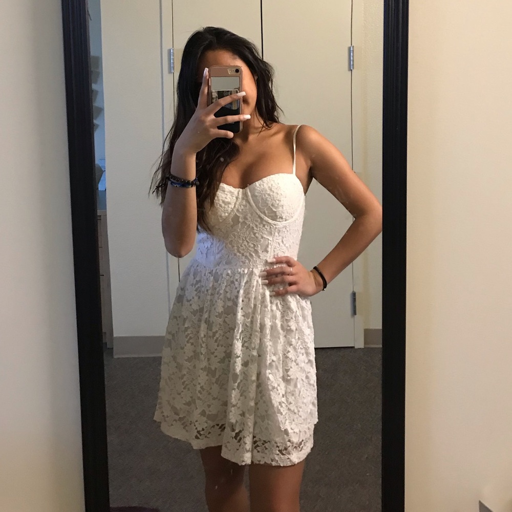 Lace corset white dress